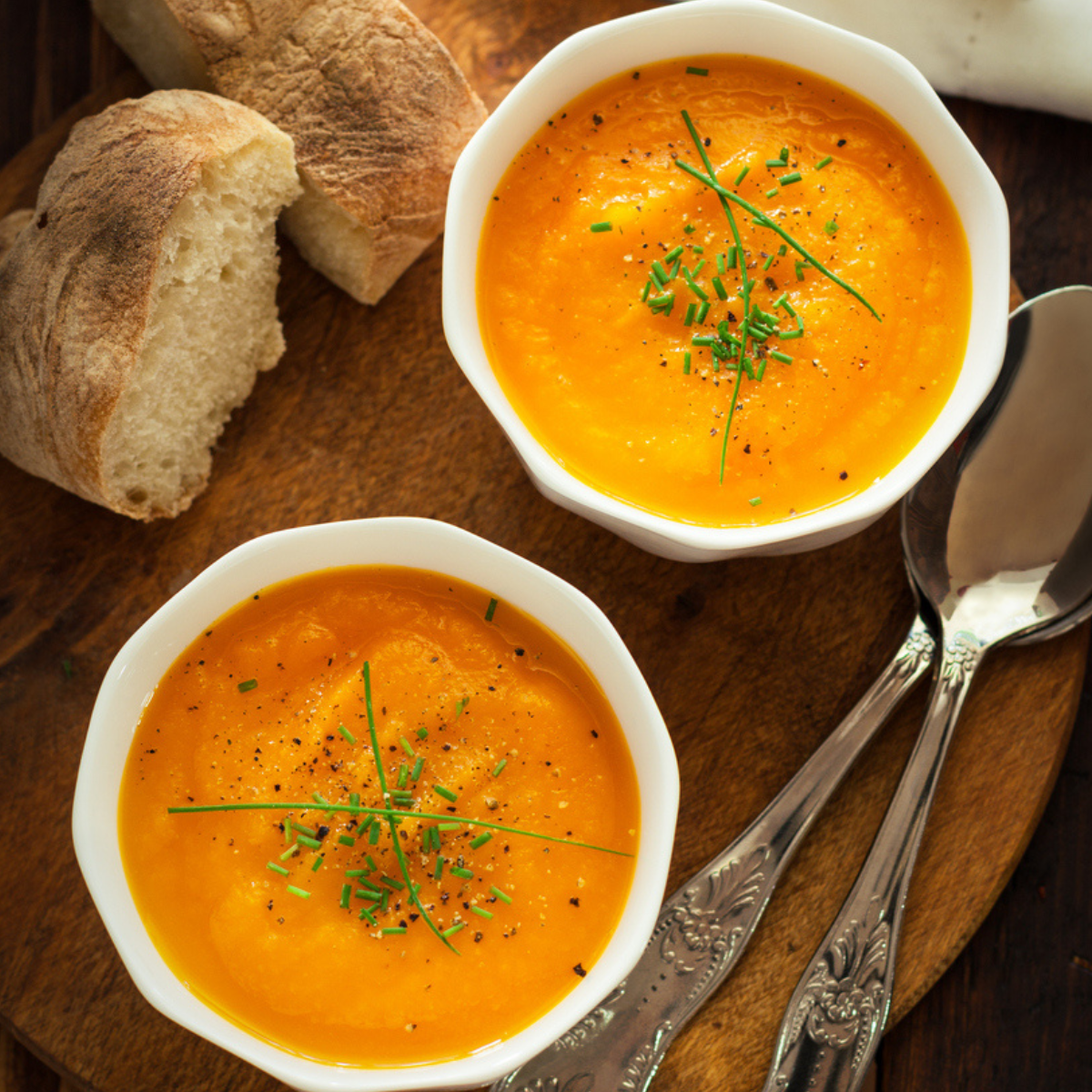 10 Heartwarming Fall Soup Recipes